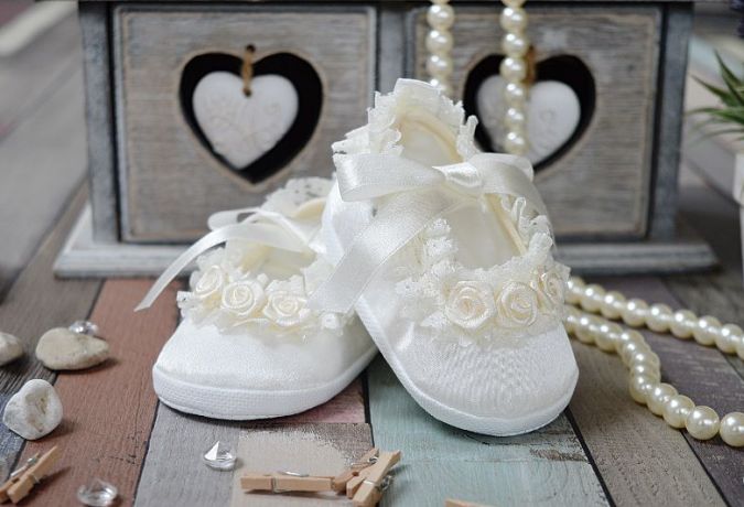 Babyschuhe, Taufschuhe Baby, Festliche Schuhe Baby Säugling Kleinkind, Krabbelschuhe, Lauflernschuhe, Stoffschuhe ecru, Taufkleidung -B106-