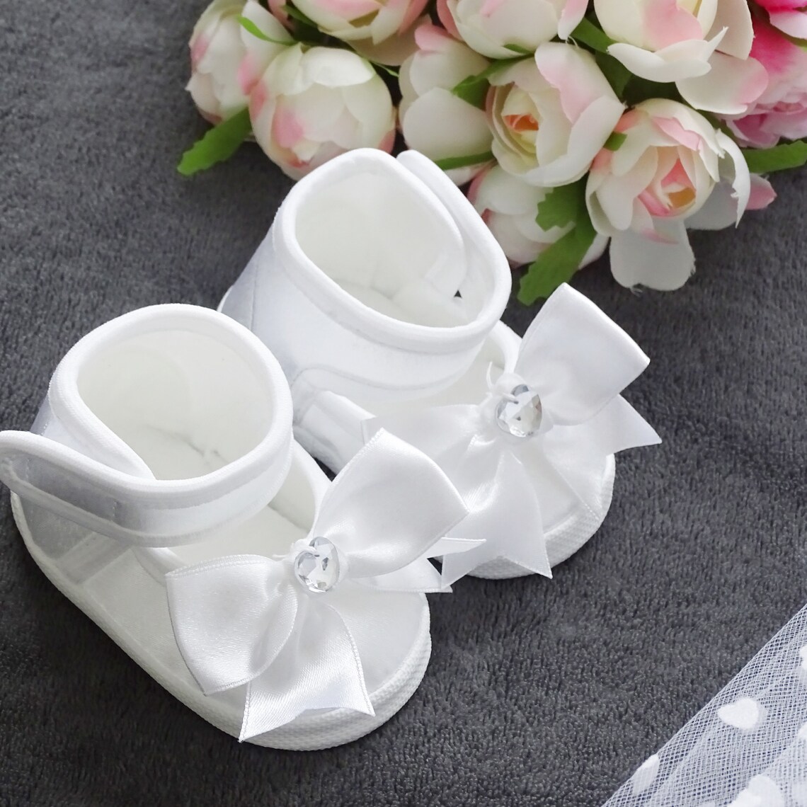 Babyschuhe, Taufschuhe Baby, Festliche Schuhe Baby Säugling Kleinkind, Krabbelschuhe, Lauflernschuhe, Stoffschuhe weiß, Taufkleidung -B101-