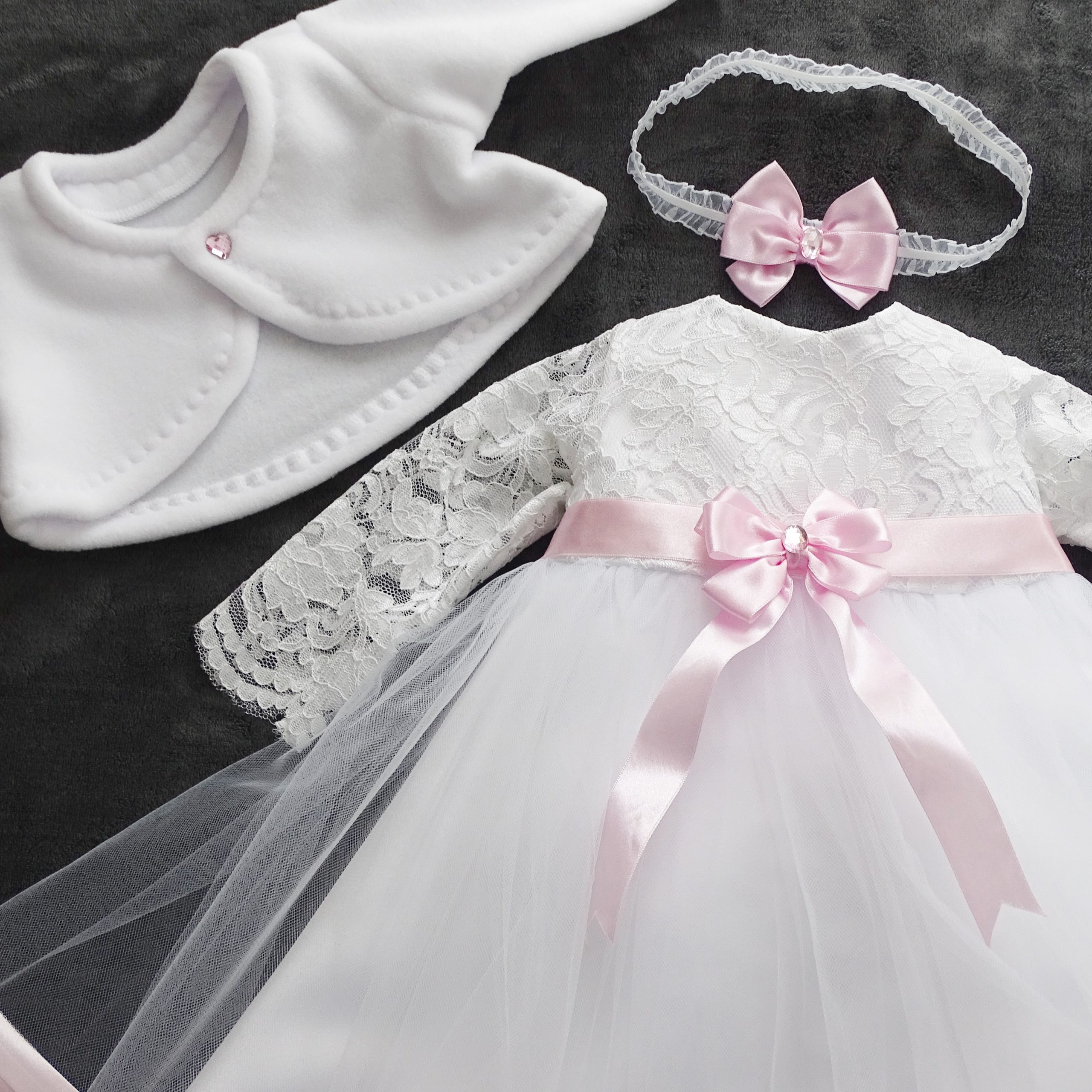 Clara Taufkleid, Festkleid + Stirnband + Schuhe + Bolero Set 4 Tlg. Farbe: weiss-rosa – Bild 4